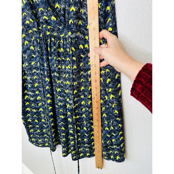 Aqua Florescent Yellow Blue Gray Print Faux Wrap Dress XS - Picture 9 of 9